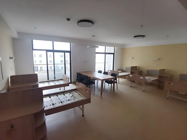 深圳本科生落户条件_《风骚律师》主演想暴打马里奥：把他的胡子撕下来 现单车的出中国共享